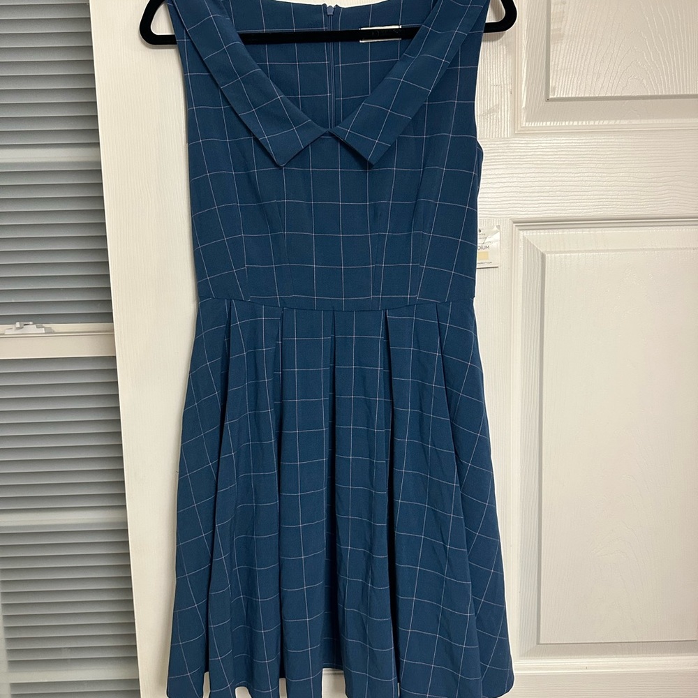 Vintage retro 1950’s style blue collared dress with pockets NWT